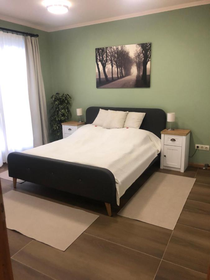 Galeria Apartmanhaz ケストヘイ エクステリア 写真